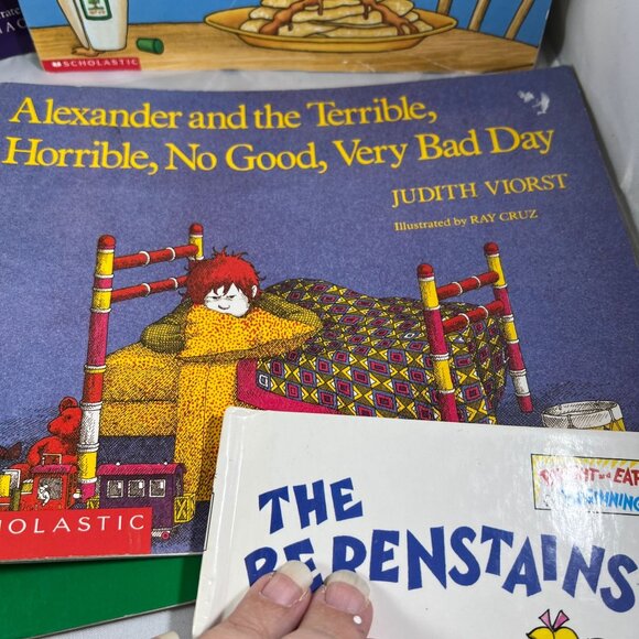 Childrens Book Lot - The Nutcracker If You Give A Pig A Pancake Alexander Books - Picture 5 of 8